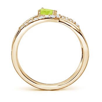 A - Peridot / 0.38 CT / 14 KT Yellow Gold