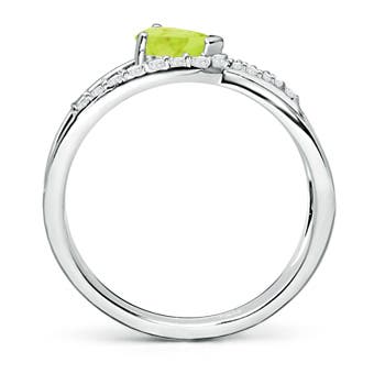 A - Peridot / 0.62 CT / 14 KT White Gold