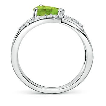 AA - Peridot / 1.35 CT / 14 KT White Gold