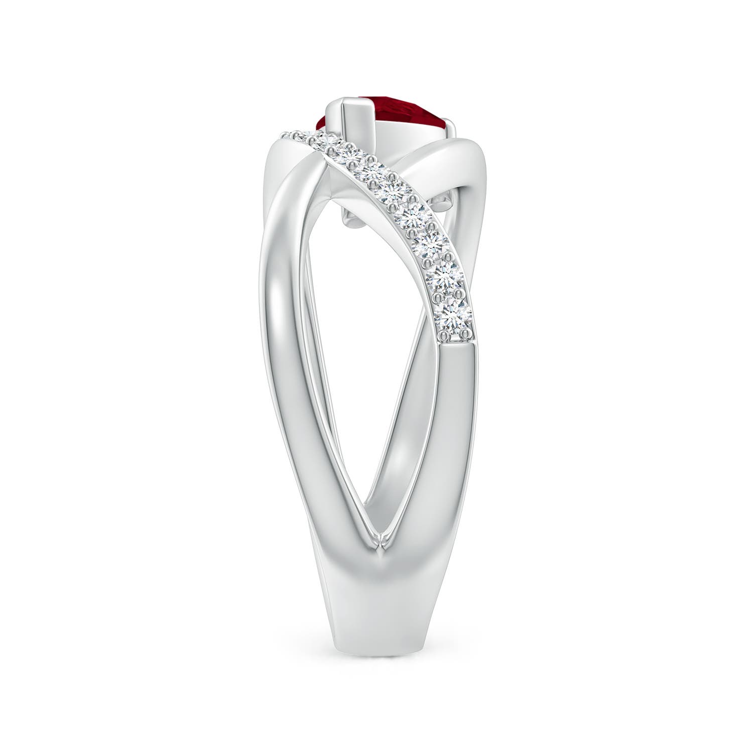 AA - Ruby / 1.02 CT / 14 KT White Gold