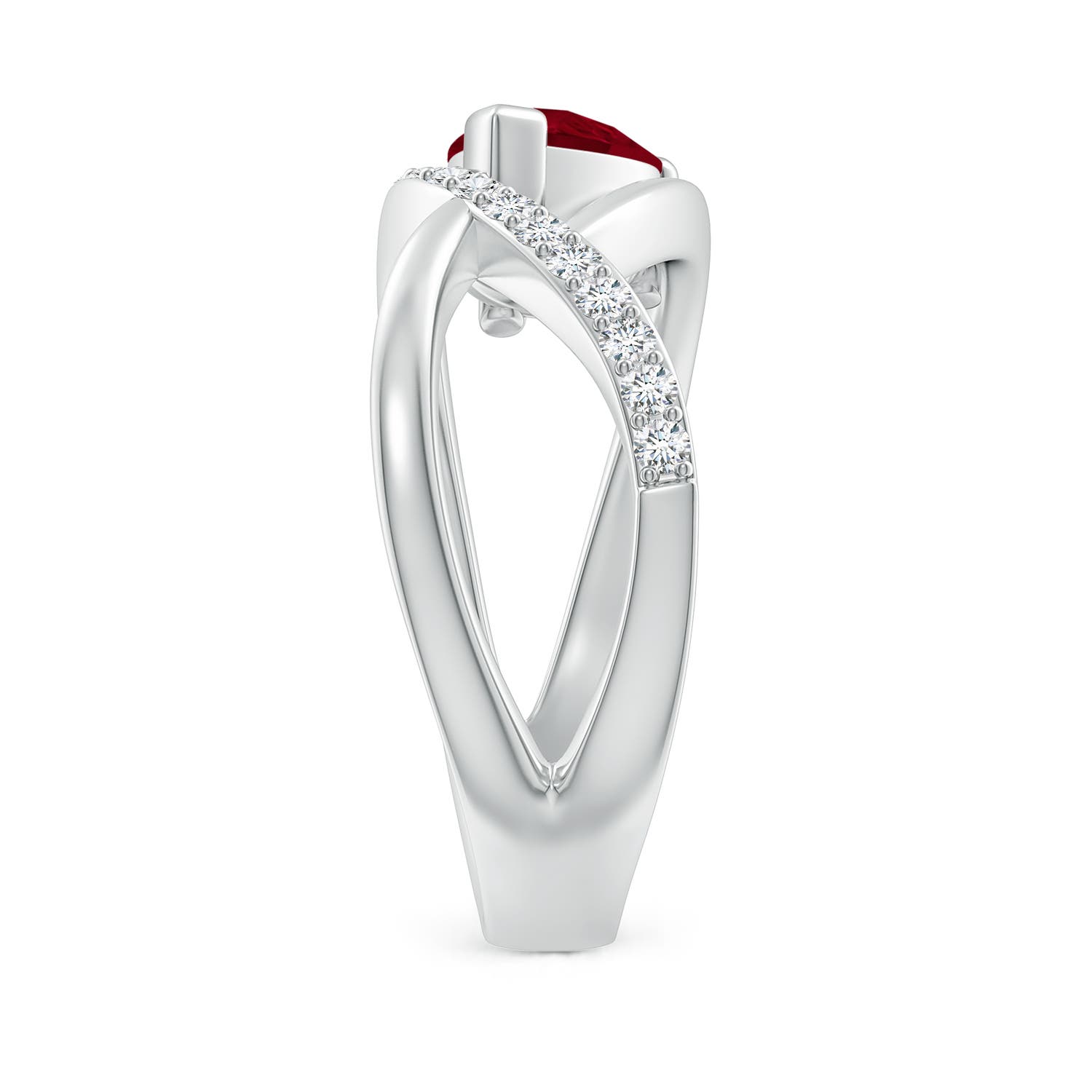 AA - Ruby / 1.4 CT / 14 KT White Gold