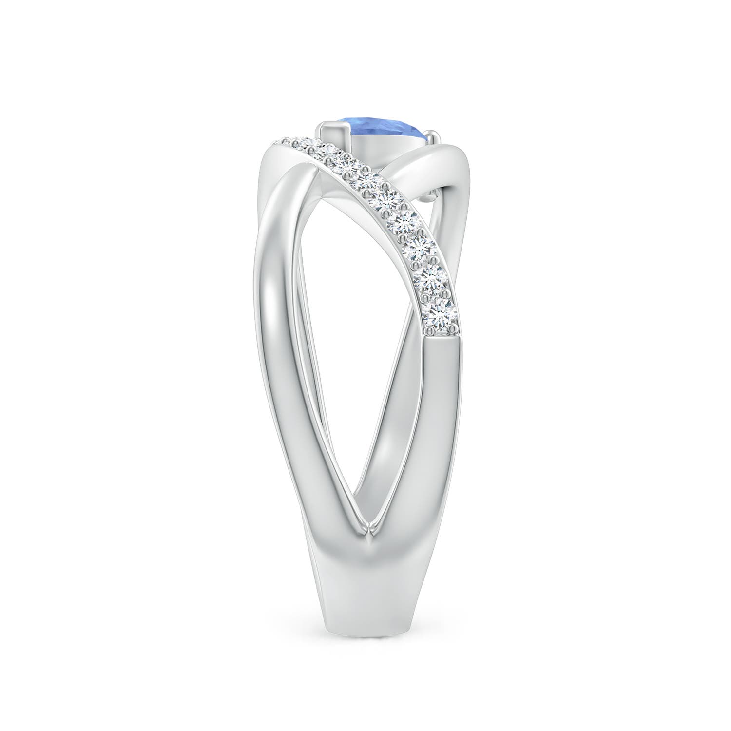 A - Tanzanite / 0.57 CT / 14 KT White Gold