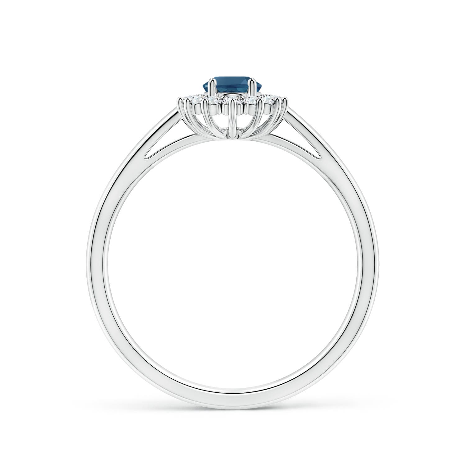 AA - London Blue Topaz / 0.74 CT / 14 KT White Gold