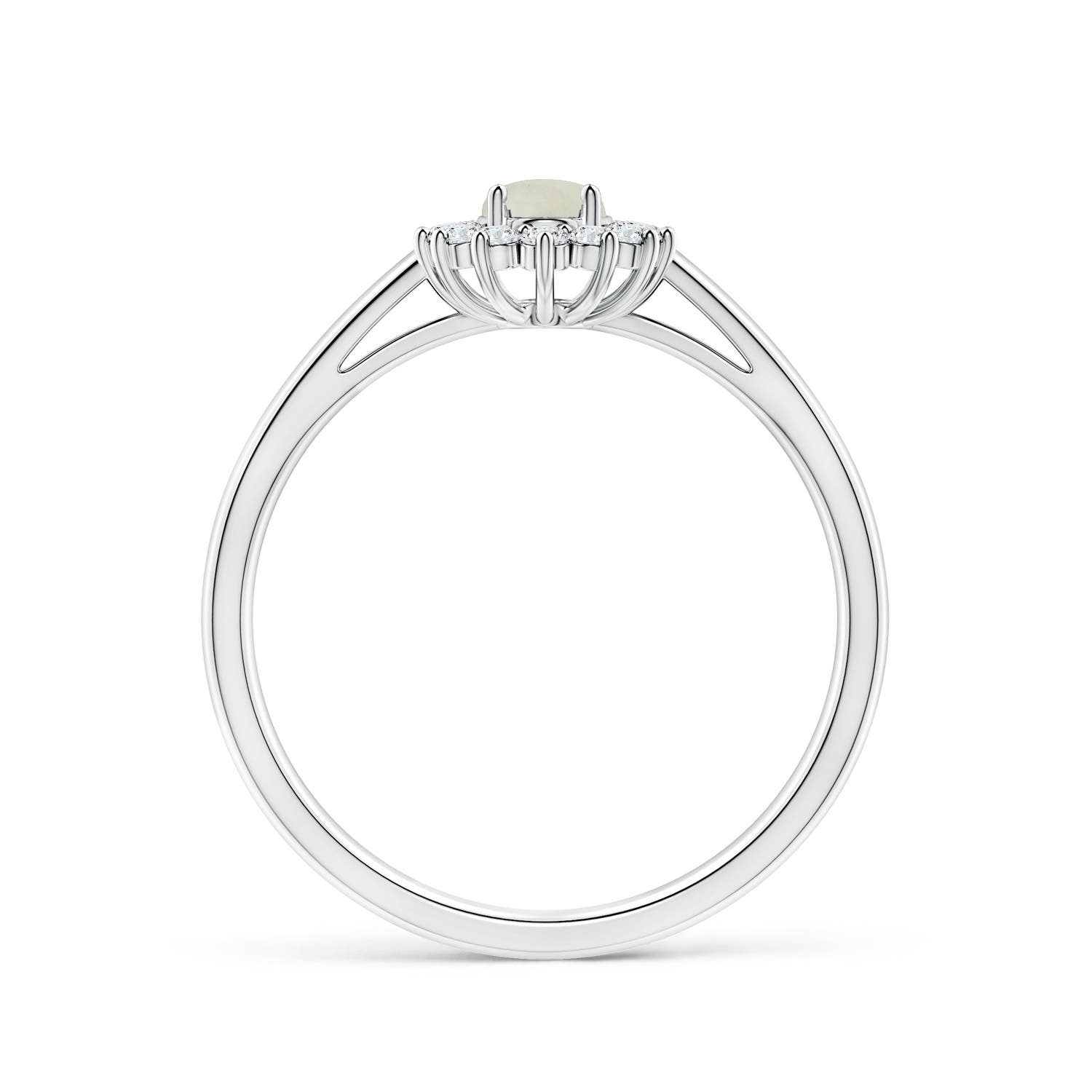 AA - Moonstone / 0.57 CT / 14 KT White Gold