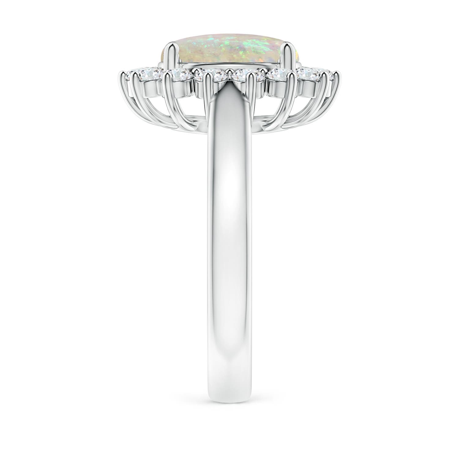 AAA - Opal / 2.18 CT / 14 KT White Gold