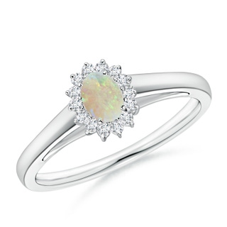 Oval AAA Opal