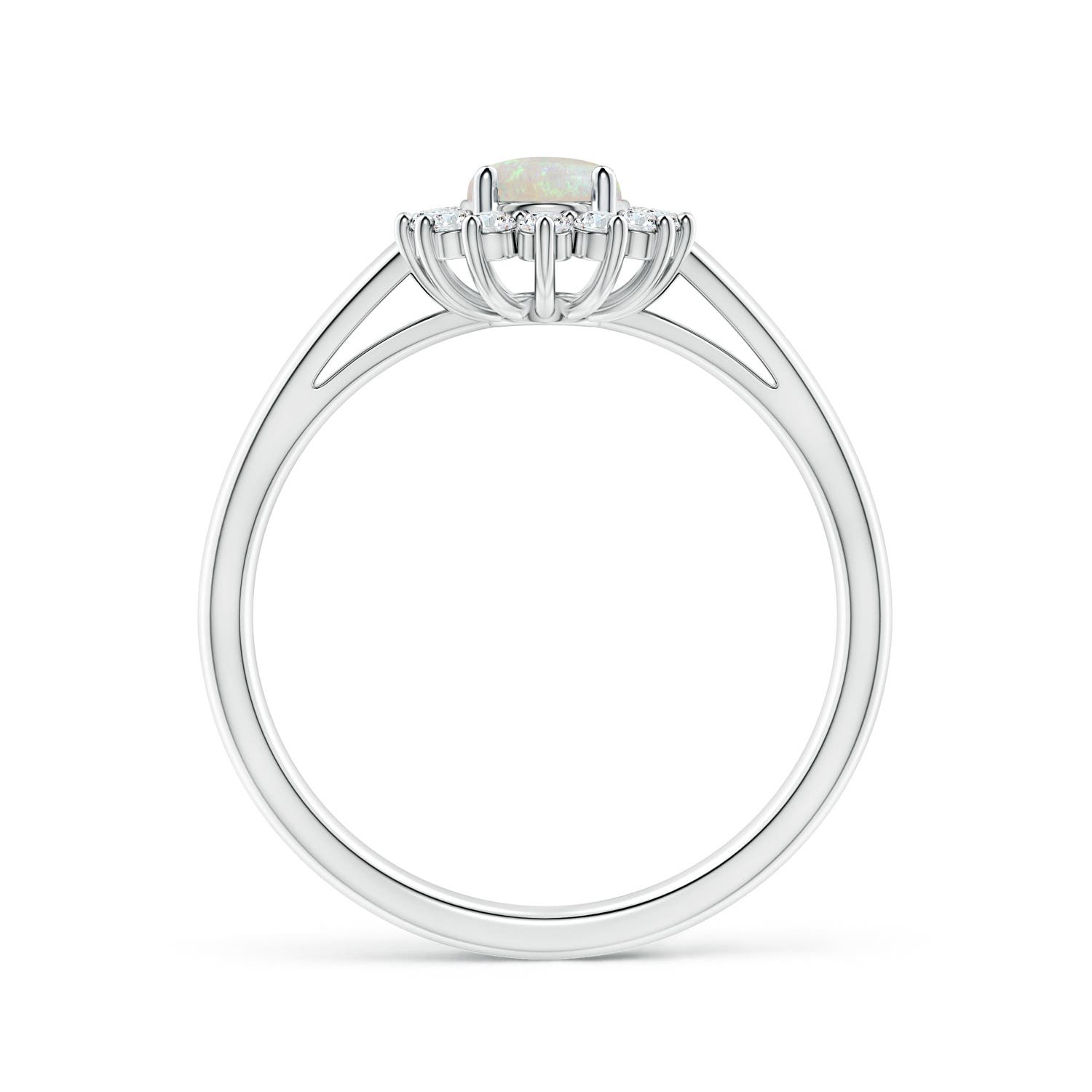 AA - Opal / 0.7 CT / 14 KT White Gold