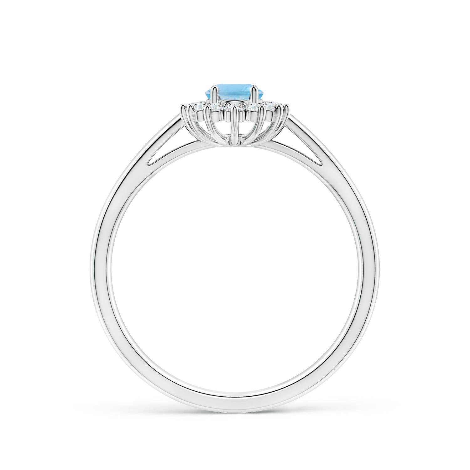 A - Swiss Blue Topaz / 0.38 CT / 14 KT White Gold