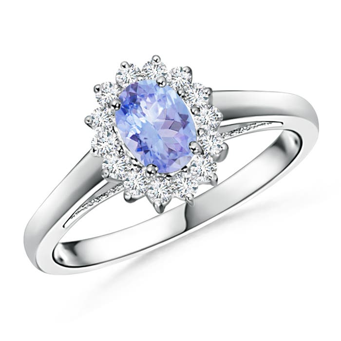 AA - Tanzanite / 0.65 CT / 14 KT White Gold