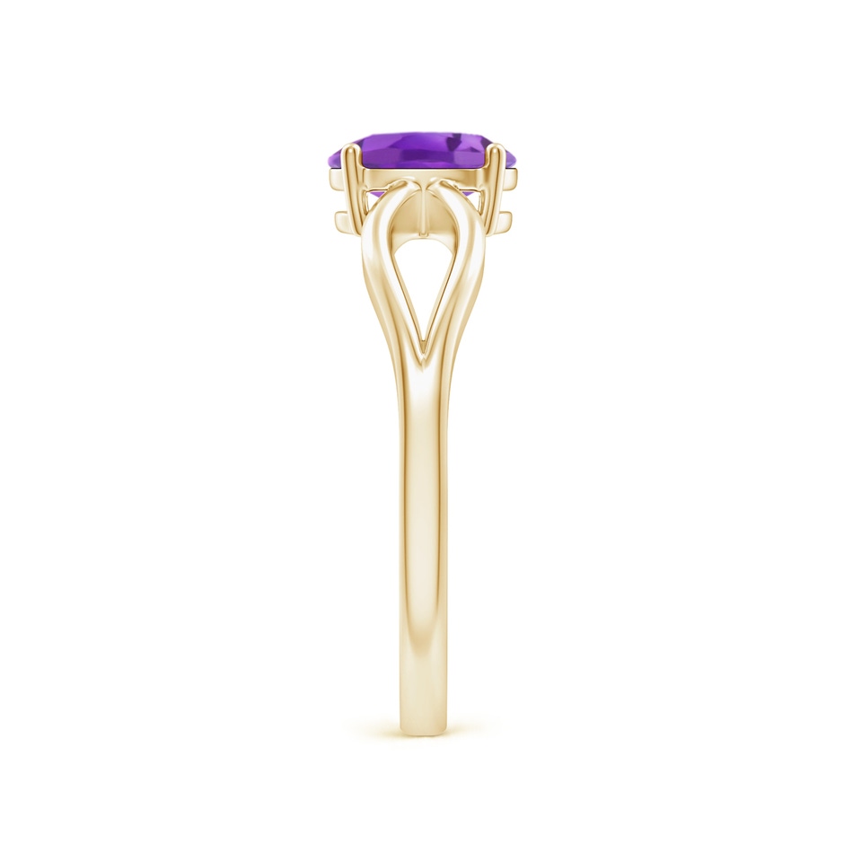 7x5mm AA Prong-Set Solitaire Amethyst Split Shank Ring in Yellow Gold body-hand