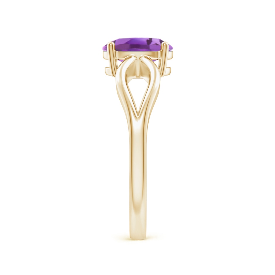 8x6mm A Prong-Set Solitaire Amethyst Split Shank Ring in Yellow Gold body-hand