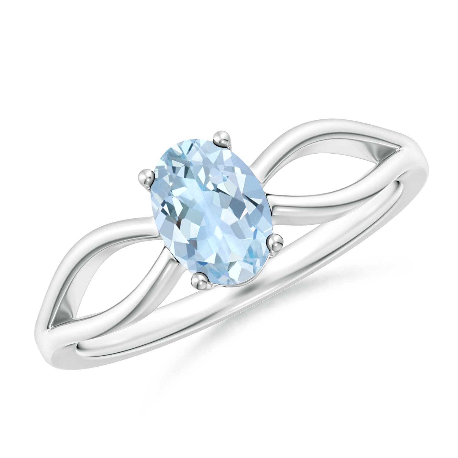 AA - Aquamarine / 0.6 CT / 14 KT White Gold