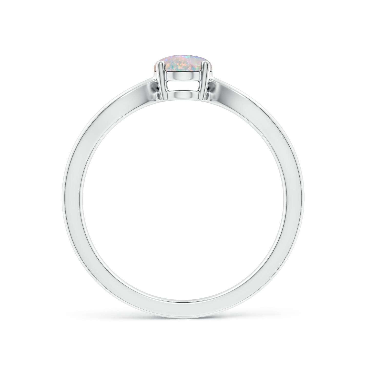 AAAA - Opal / 0.45 CT / 14 KT White Gold