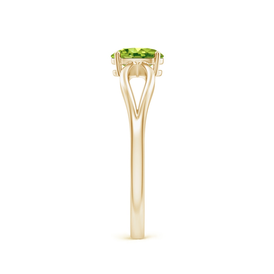 6x4mm AAA Prong-Set Solitaire Peridot Split Shank Ring in Yellow Gold side 2