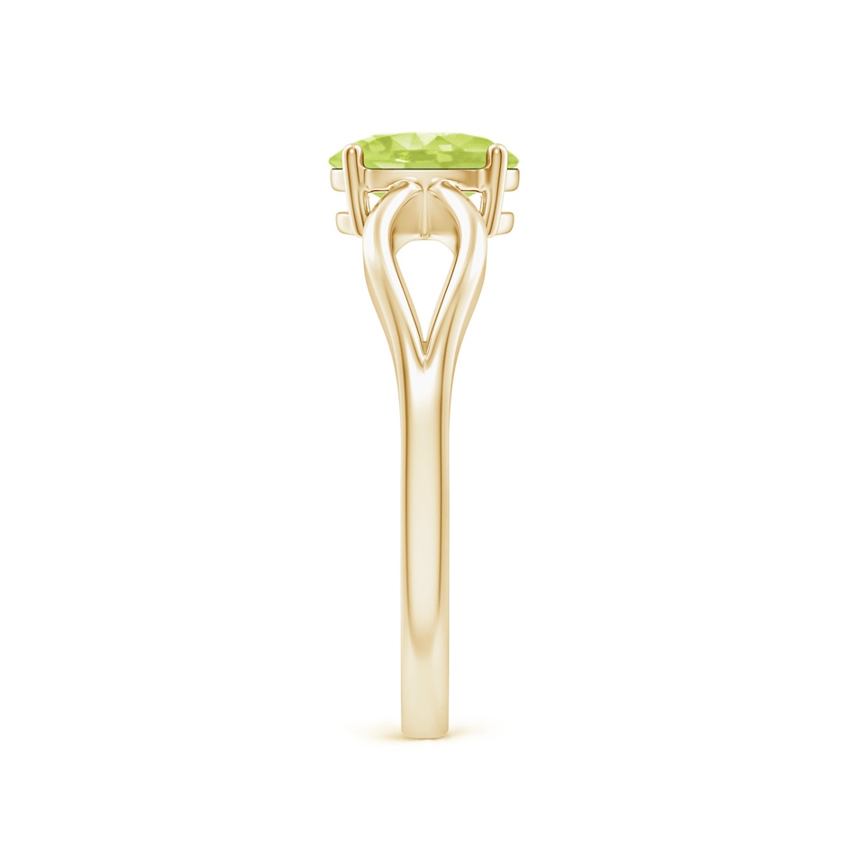 7x5mm A Prong-Set Solitaire Peridot Split Shank Ring in Yellow Gold side 2