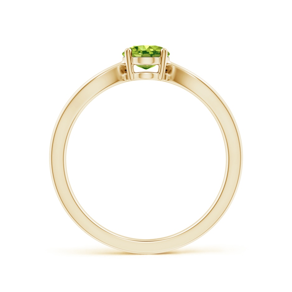 7x5mm AAA Prong-Set Solitaire Peridot Split Shank Ring in Yellow Gold side 1