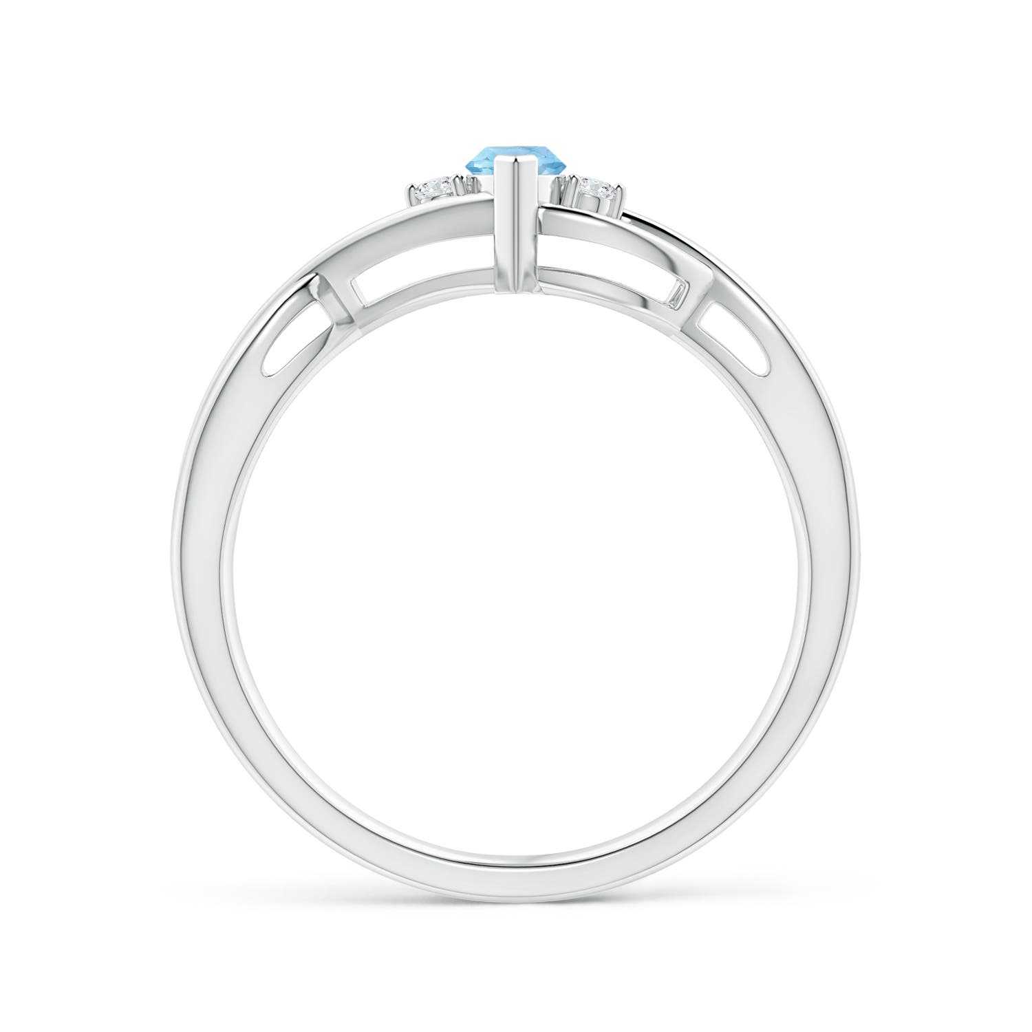 AAA - Aquamarine / 0.23 CT / 14 KT White Gold