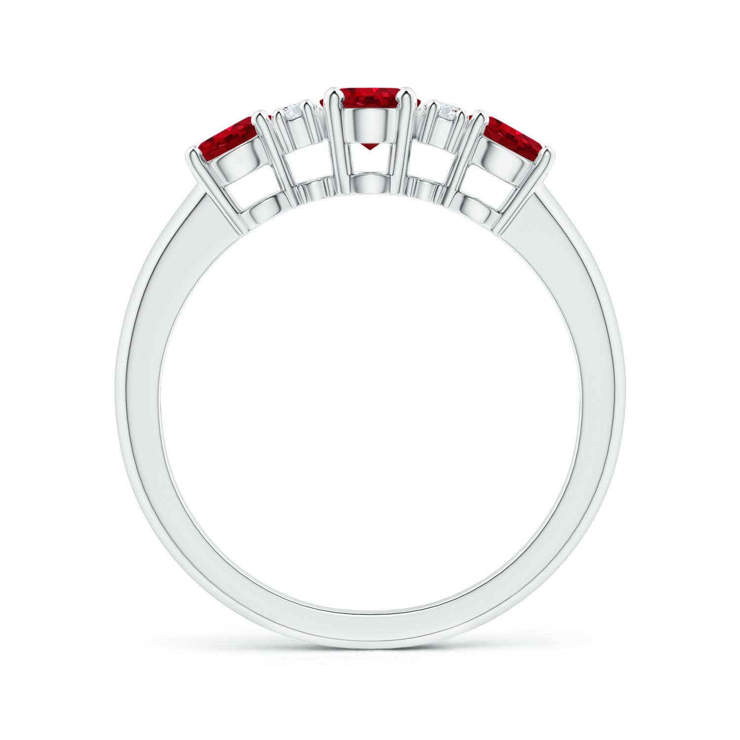 AAA - Ruby / 1.54 CT / 14 KT White Gold