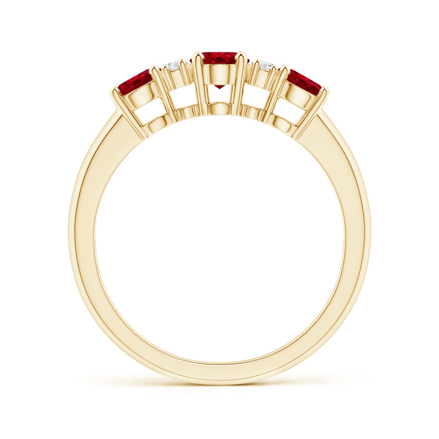 AAA - Ruby / 1.54 CT / 14 KT Yellow Gold