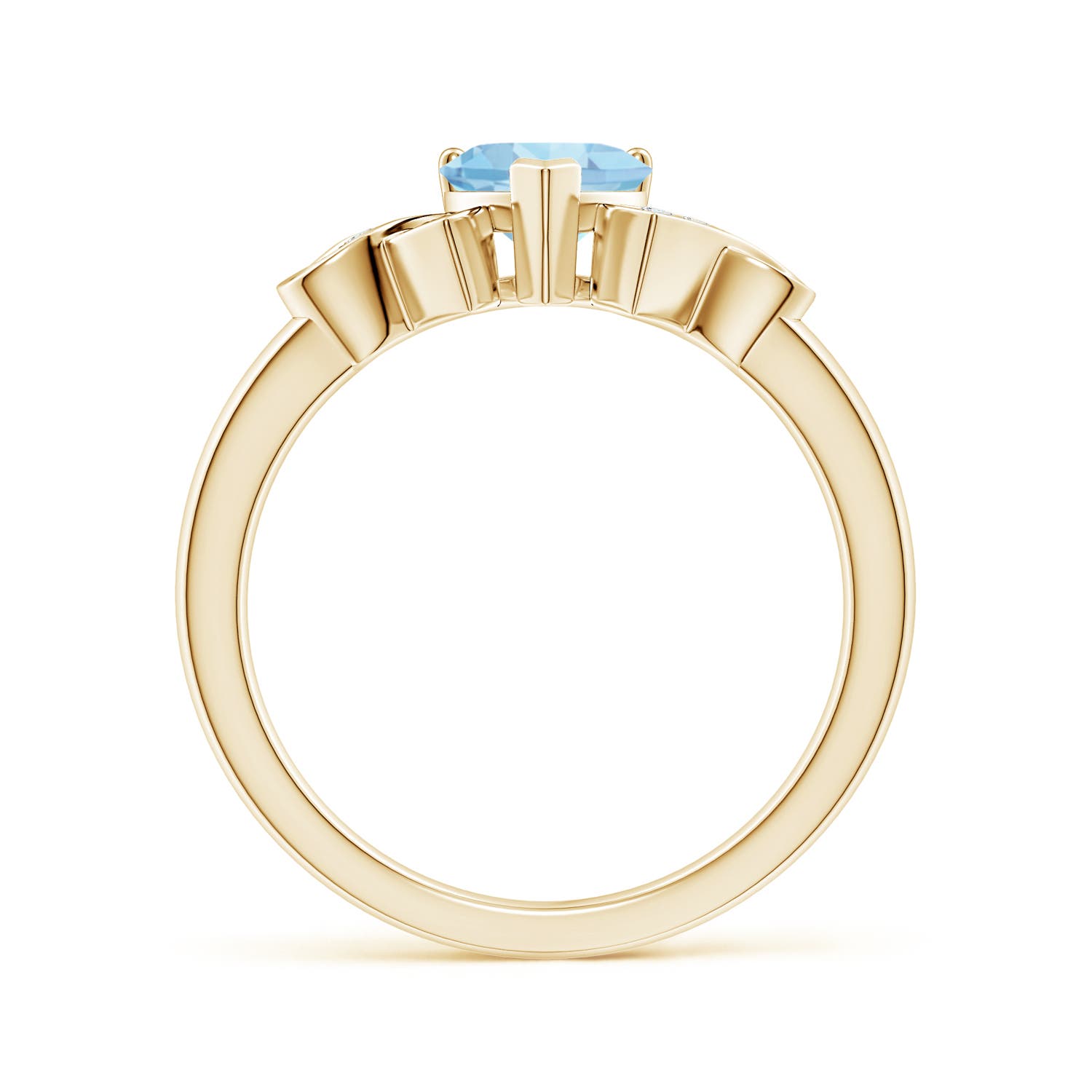 AAAA - Aquamarine / 0.76 CT / 14 KT Yellow Gold