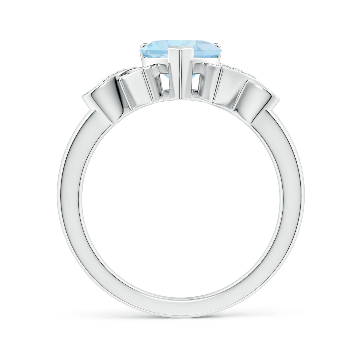 AA - Aquamarine / 0.97 CT / 14 KT White Gold