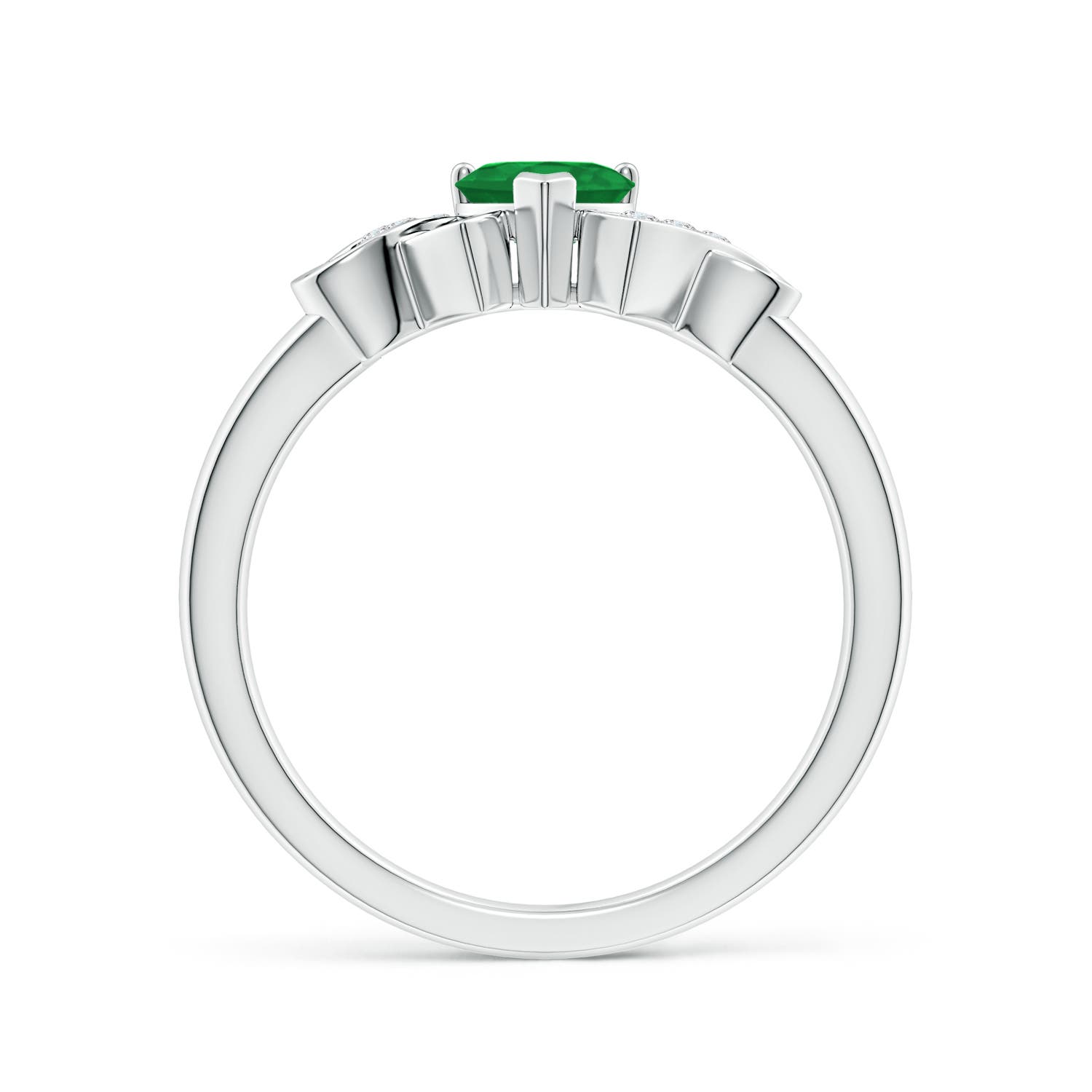 A - Emerald / 0.46 CT / 14 KT White Gold