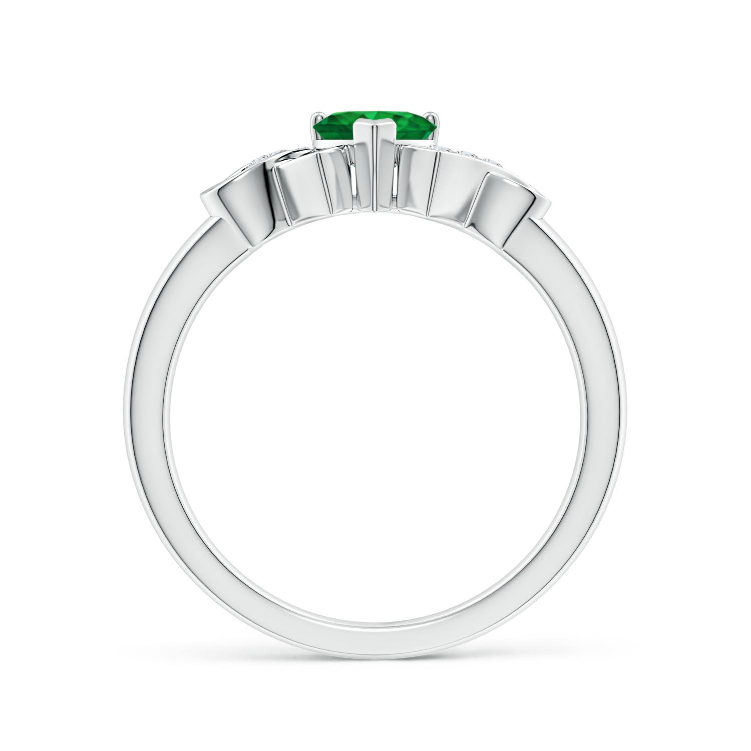 AAA - Emerald / 0.46 CT / 14 KT White Gold