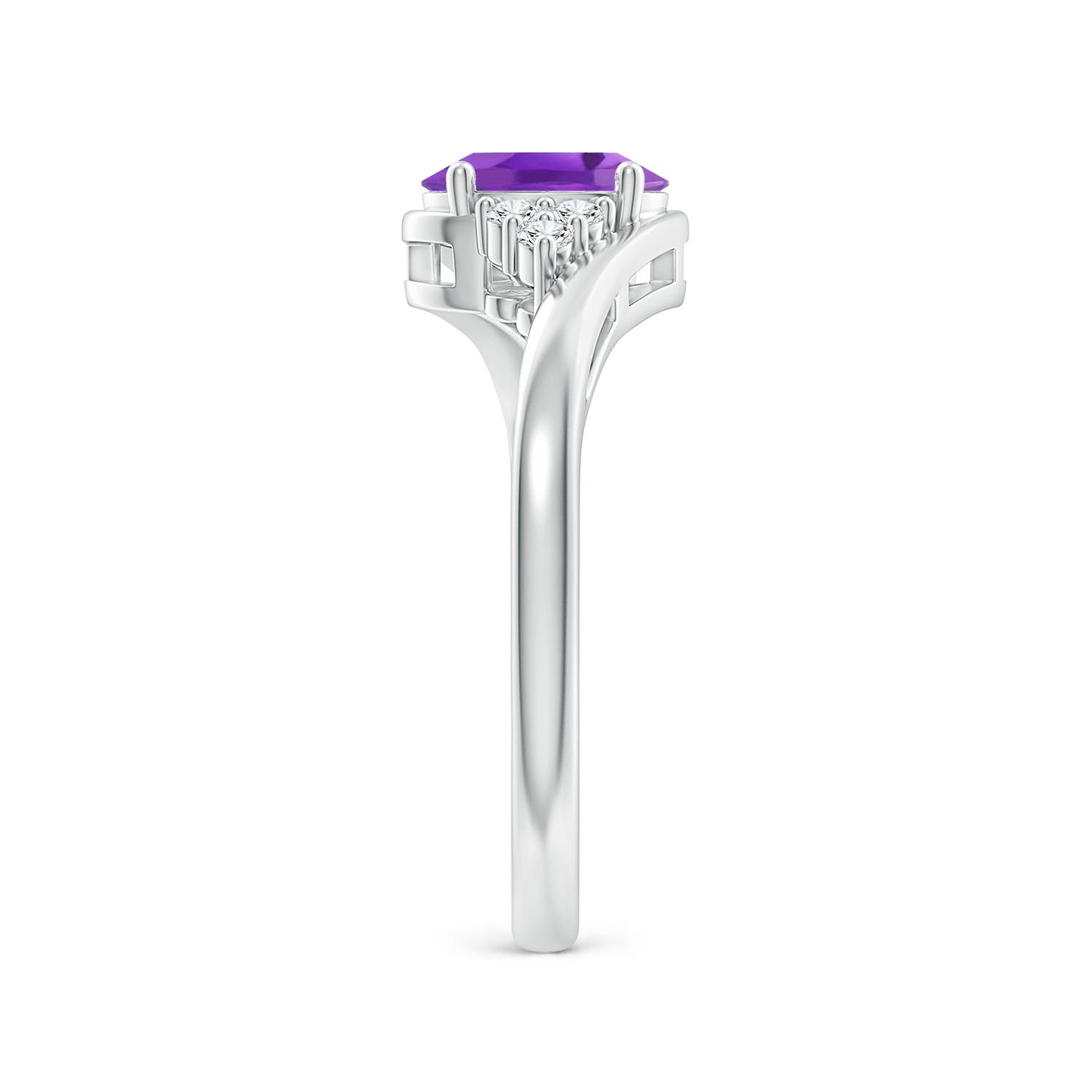 AA - Amethyst / 0.81 CT / 14 KT White Gold