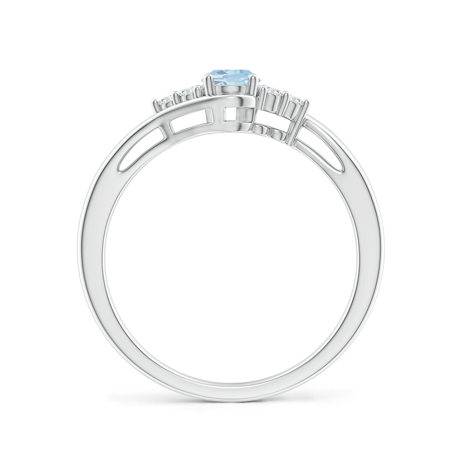 A - Aquamarine / 0.48 CT / 14 KT White Gold