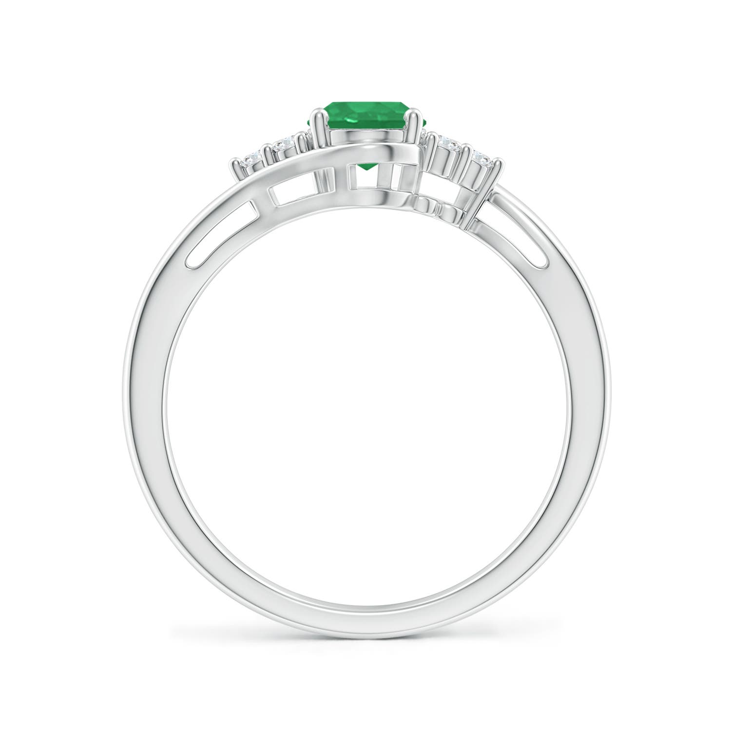 A - Emerald / 0.77 CT / 14 KT White Gold