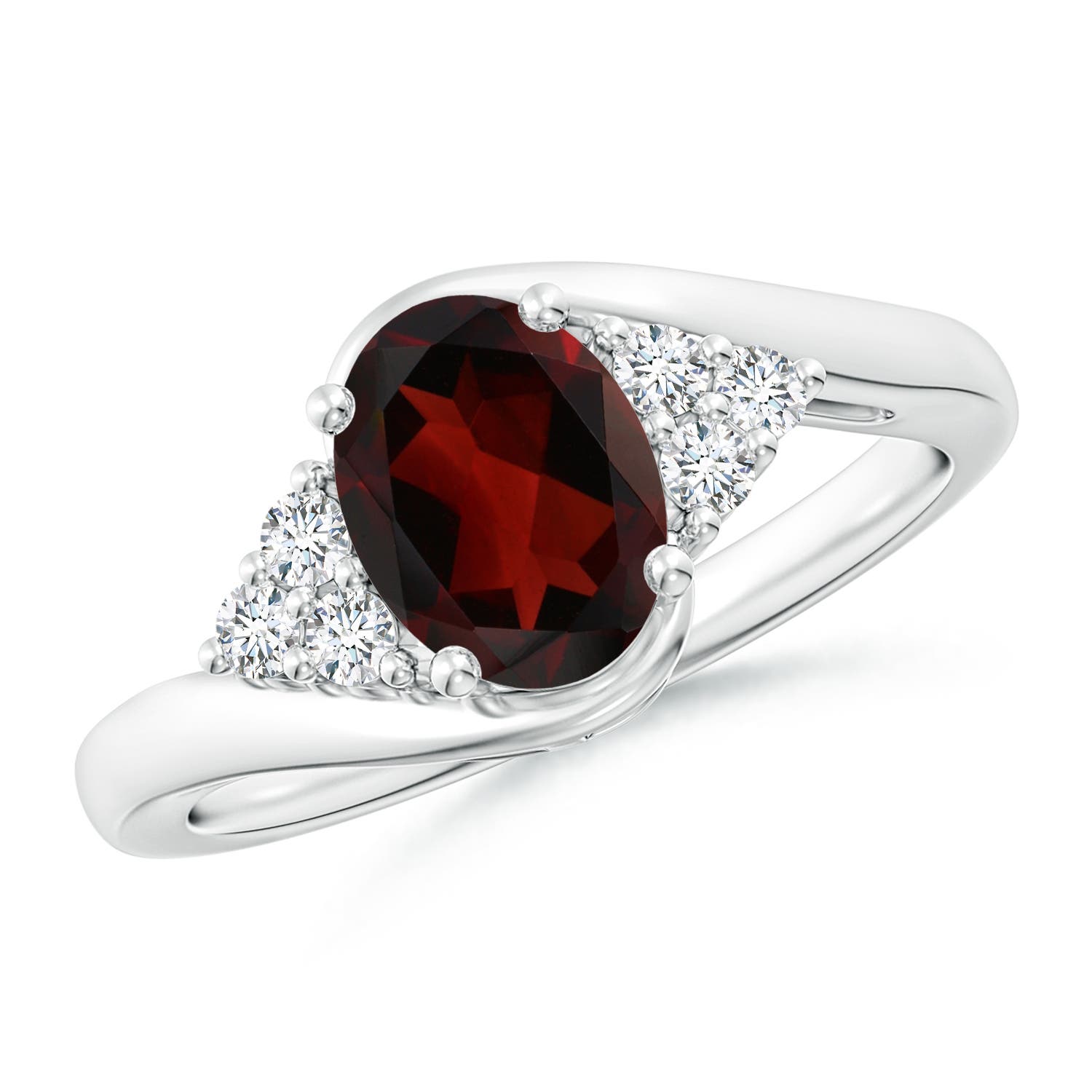 AA - Garnet / 1.62 CT / 14 KT White Gold