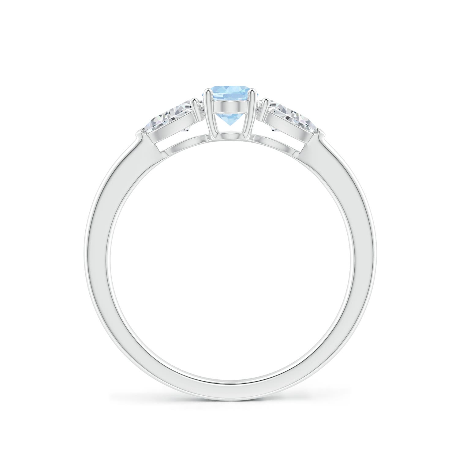 AA - Aquamarine / 0.8 CT / 14 KT White Gold