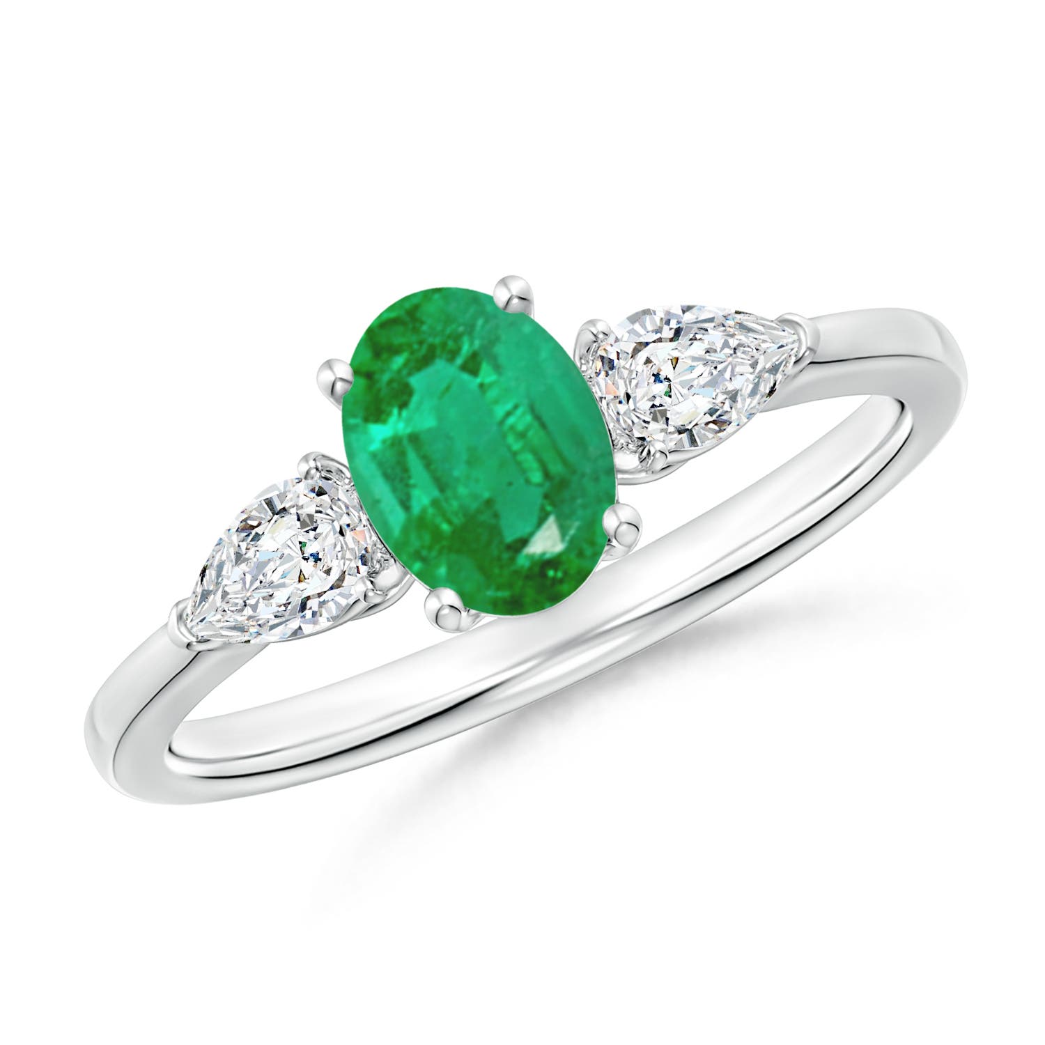 AA - Emerald / 1.06 CT / 14 KT White Gold