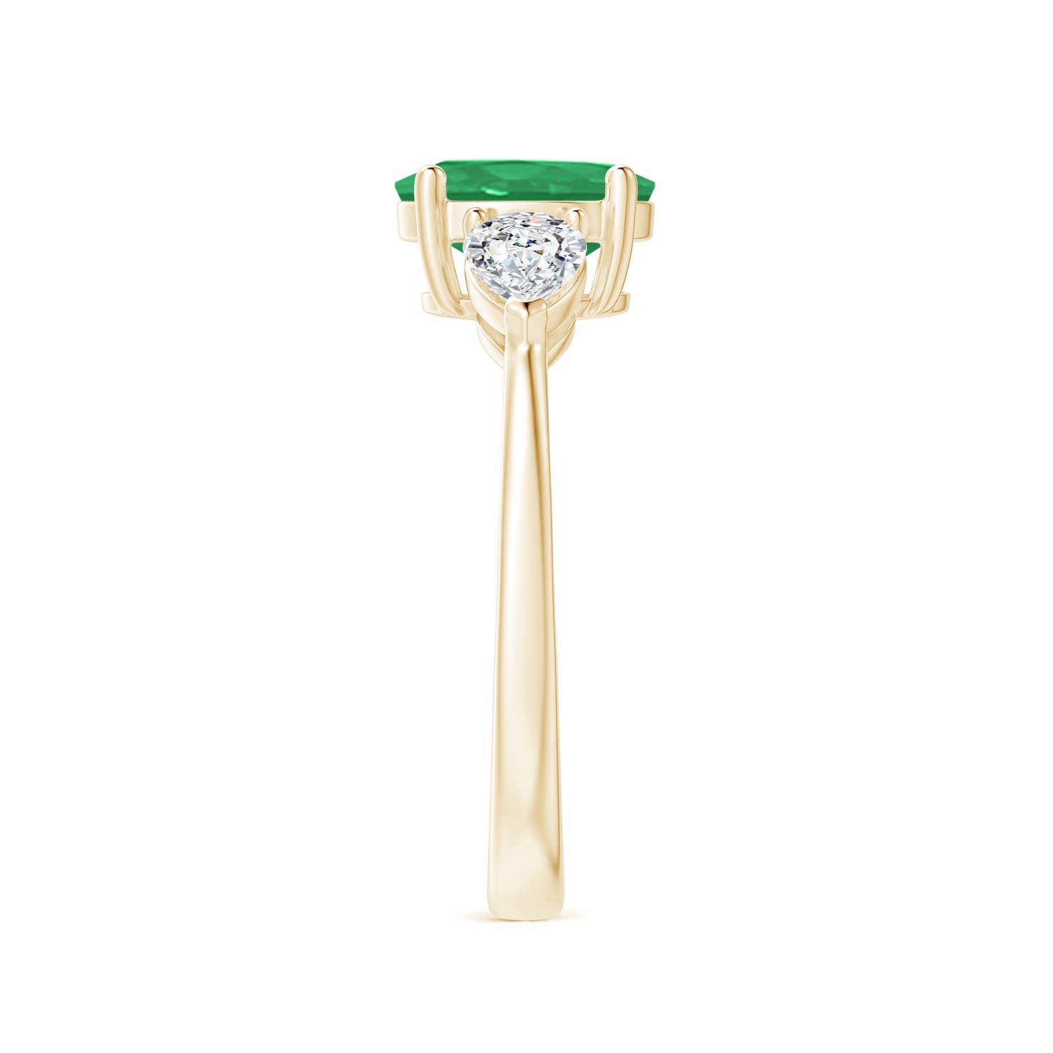 A - Emerald / 1.9 CT / 14 KT Yellow Gold