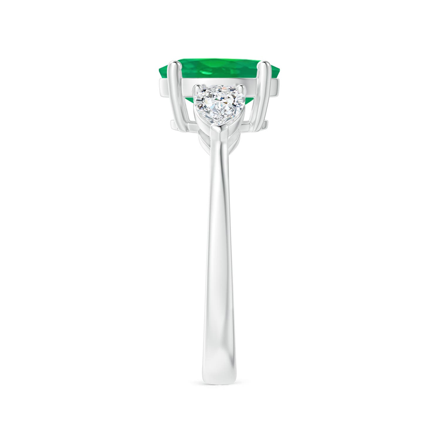 AA - Emerald / 2.3 CT / 14 KT White Gold