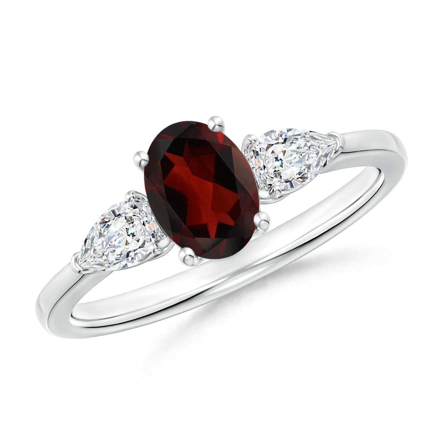 AA - Garnet / 1.3 CT / 14 KT White Gold