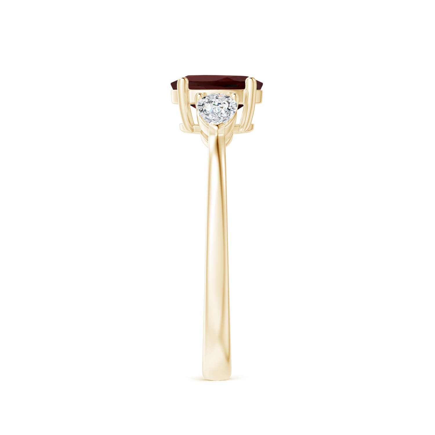 AA - Garnet / 1.3 CT / 14 KT Yellow Gold