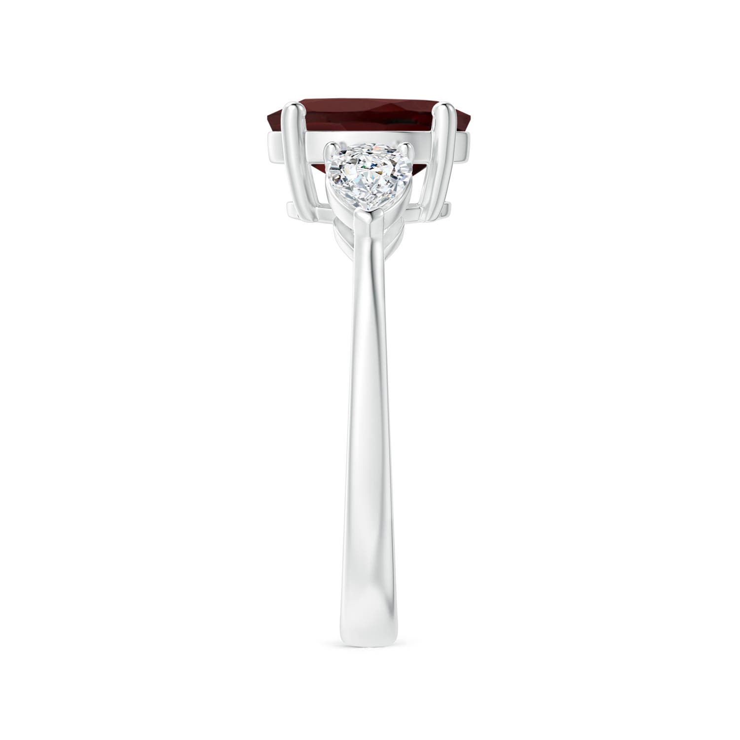 AA - Garnet / 2.8 CT / 14 KT White Gold