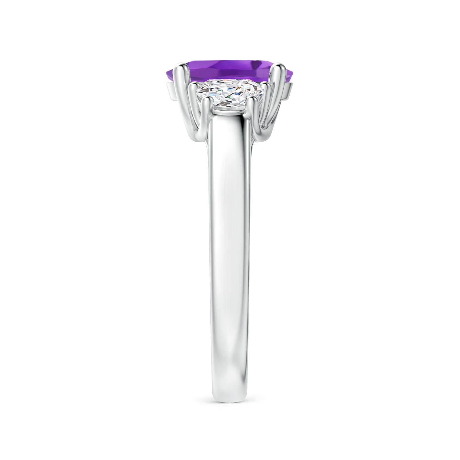 AA - Amethyst / 2.06 CT / 14 KT White Gold