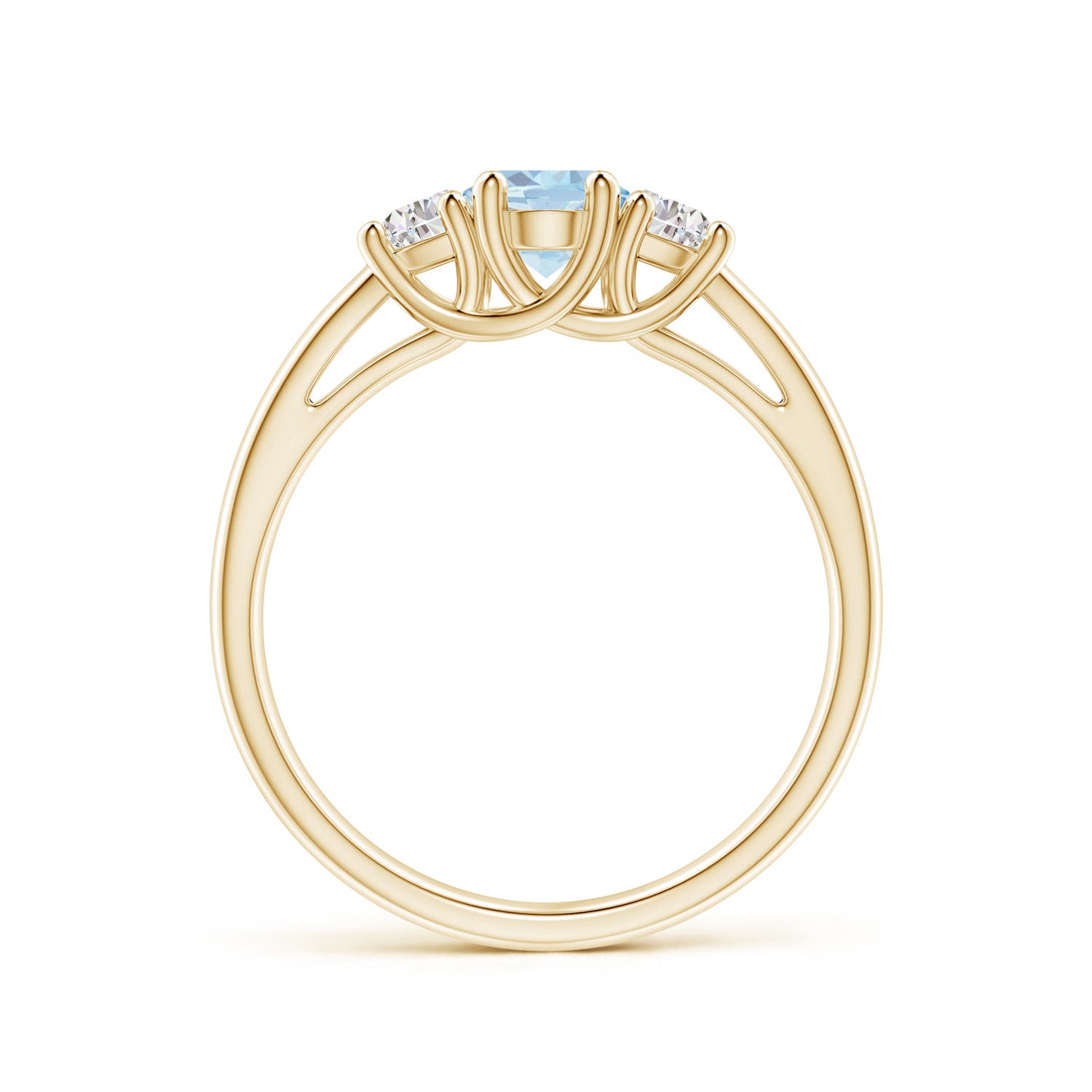 A - Aquamarine / 0.92 CT / 14 KT Yellow Gold