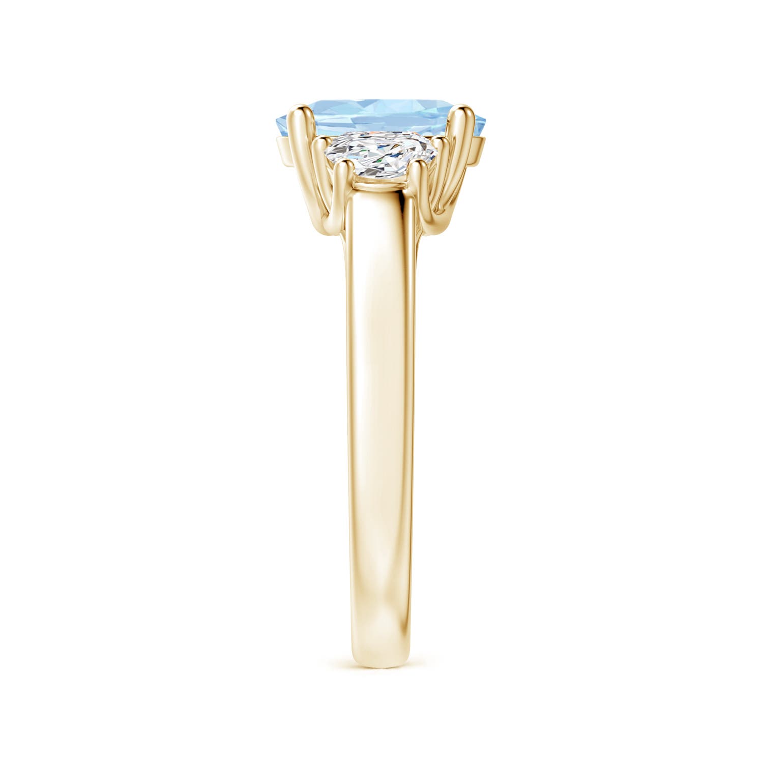 AA - Aquamarine / 1.82 CT / 14 KT Yellow Gold