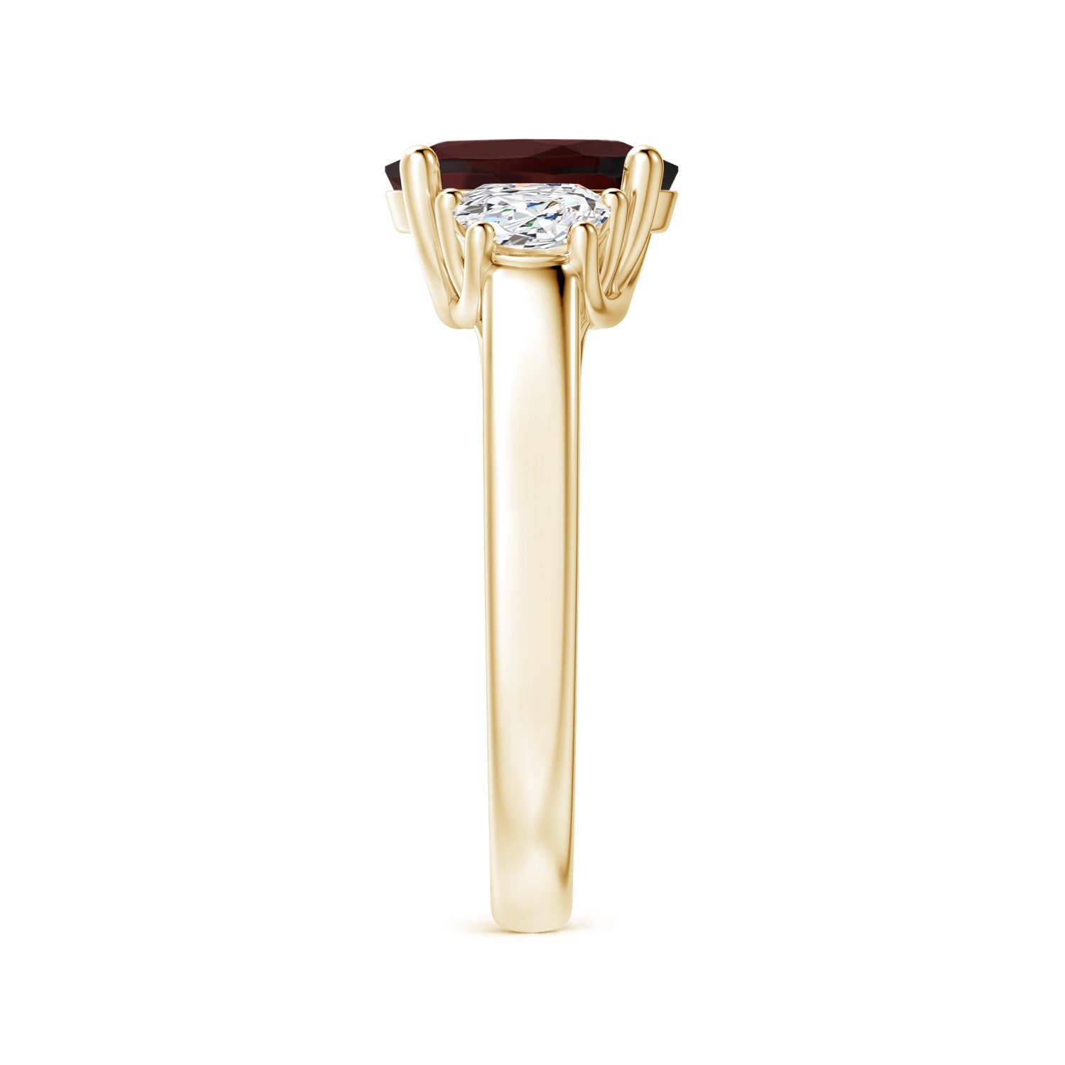 A - Garnet / 2.32 CT / 14 KT Yellow Gold