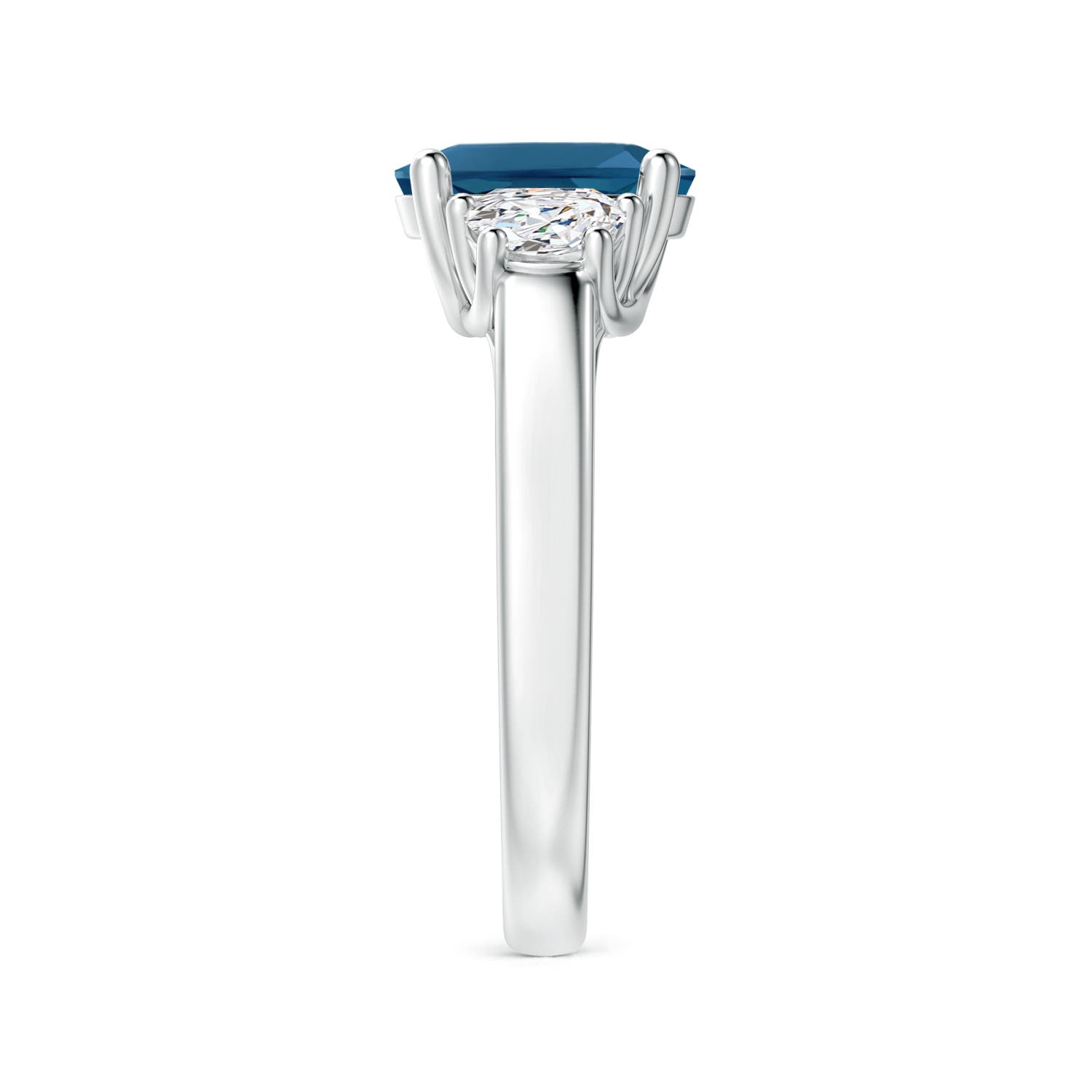 AAA - London Blue Topaz / 2.57 CT / 14 KT White Gold