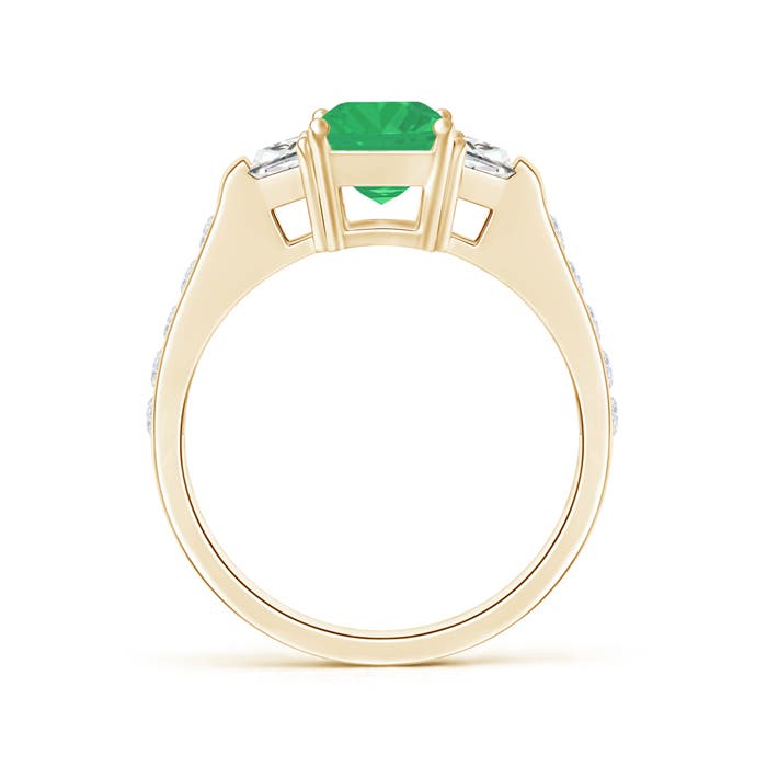 A - Emerald / 2.17 CT / 14 KT Yellow Gold