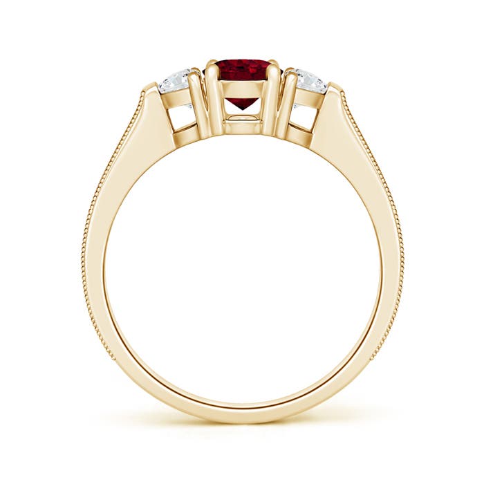 A - Garnet / 1.57 CT / 14 KT Yellow Gold