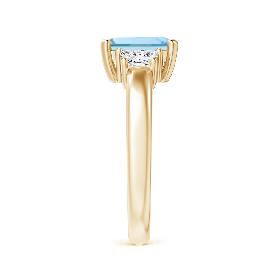 8x6mm AAA Aquamarine and Diamond Three Stone Ring in Yellow Gold side 2