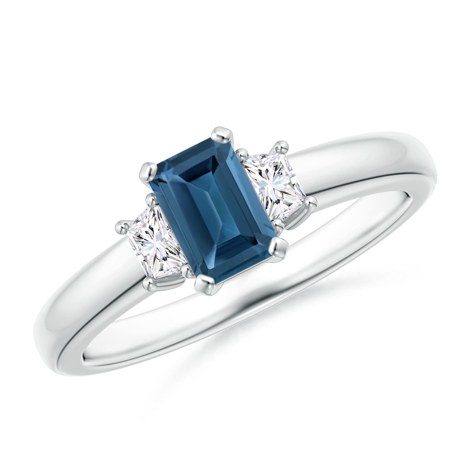 AA - London Blue Topaz / 0.85 CT / 14 KT White Gold