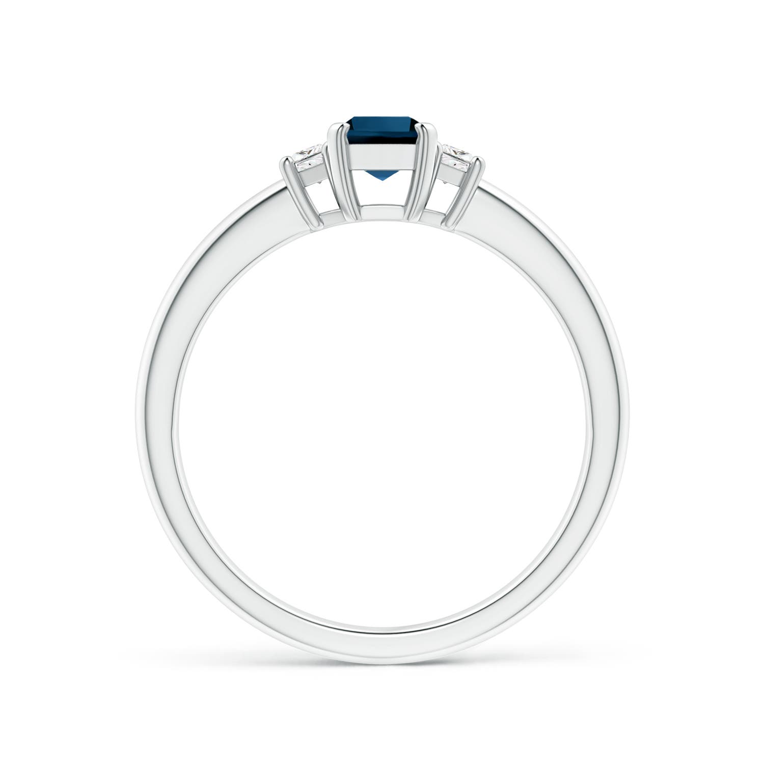 AAAA - London Blue Topaz / 0.85 CT / 14 KT White Gold