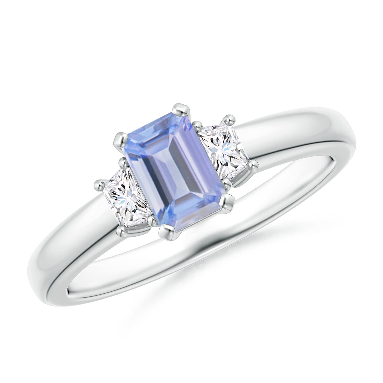 A - Tanzanite / 0.8 CT / 14 KT White Gold