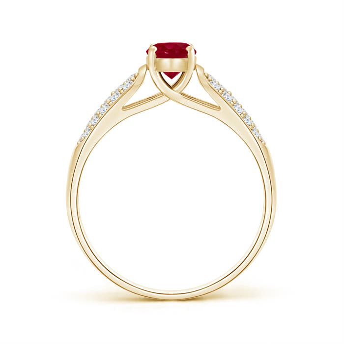 AA - Ruby / 0.88 CT / 14 KT Yellow Gold